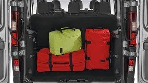 Renault TRAFIC Passenger - bagages dans le coffre