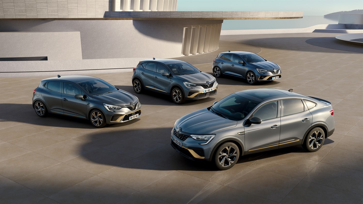 les véhicules équipés de la technologie Renault E-Tech full hybrid