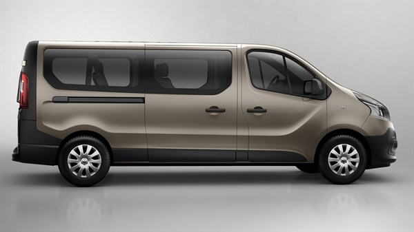Renault TRAFIC Passenger - Base longue